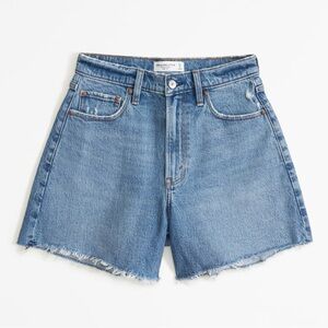 Abercrombie & Fitch Women’s Curve Love High Rise Dad Short Size: 26
